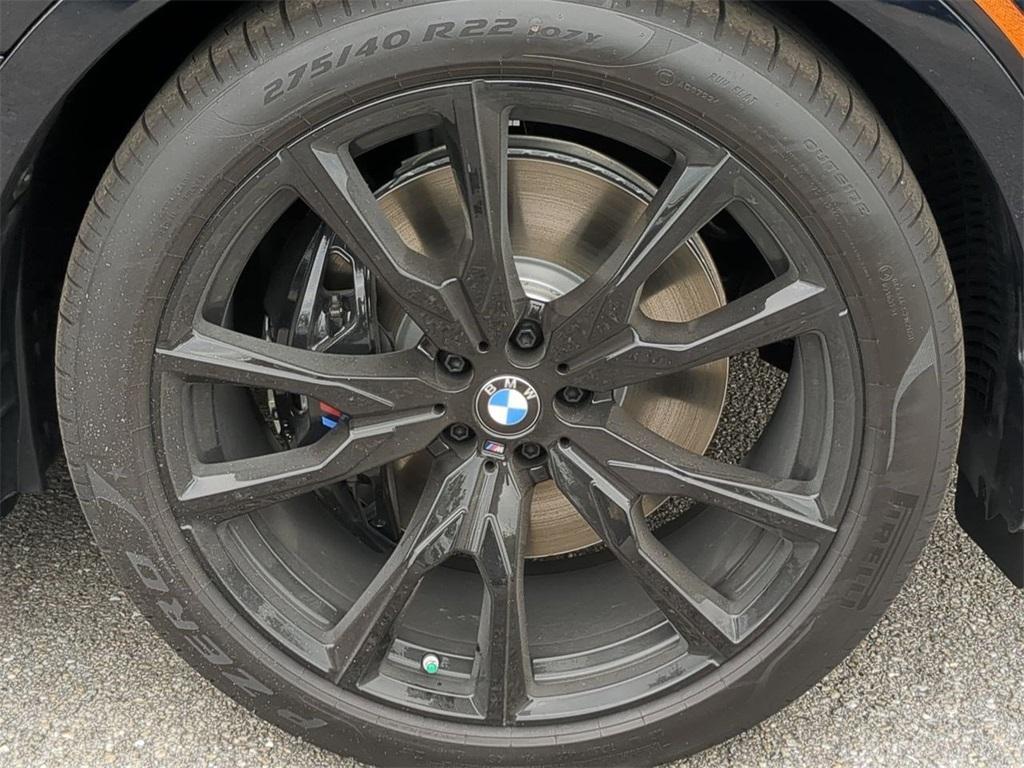 new 2026 BMW X7 car, priced at $100,350