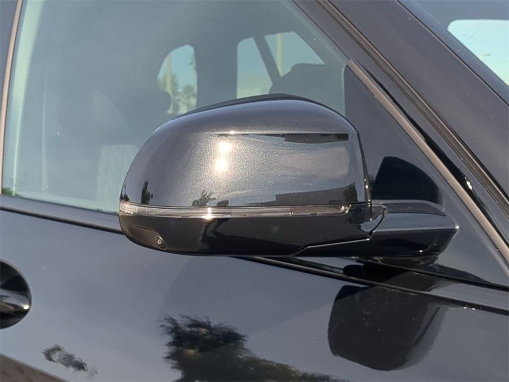 new 2026 BMW X5 PHEV car, priced at $92,050