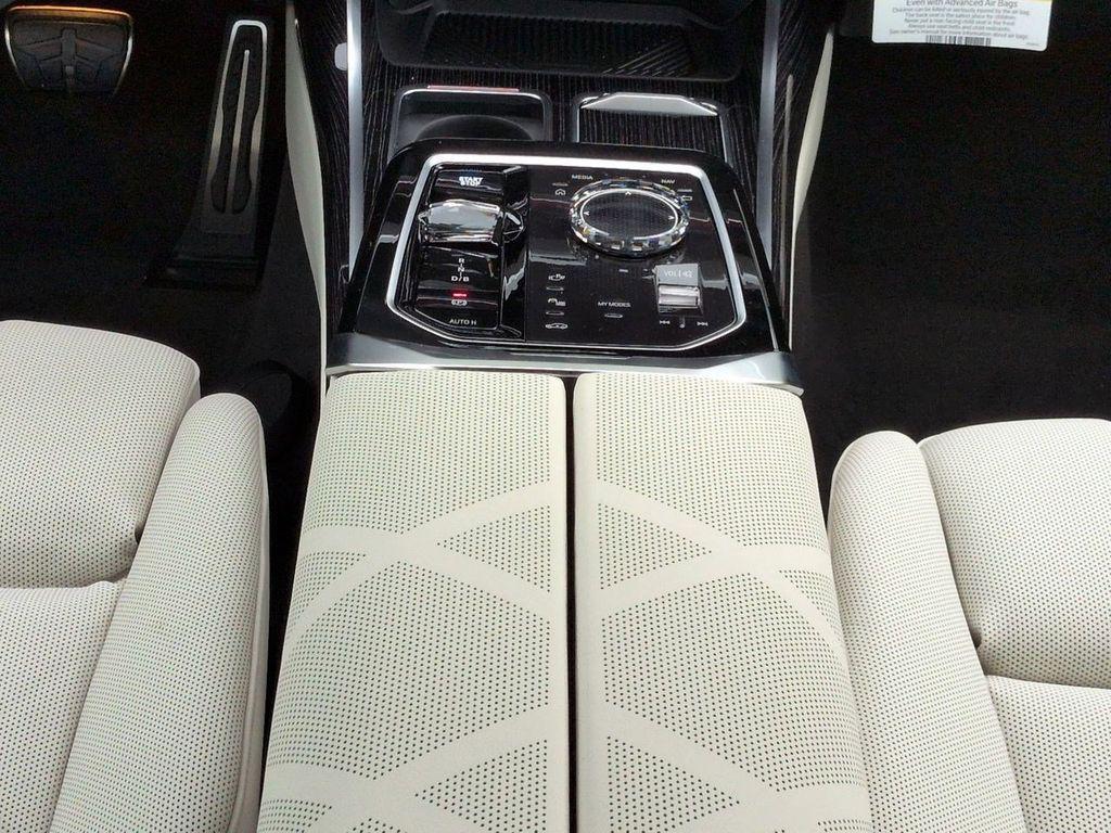 new 2026 BMW i7 car, priced at $137,869