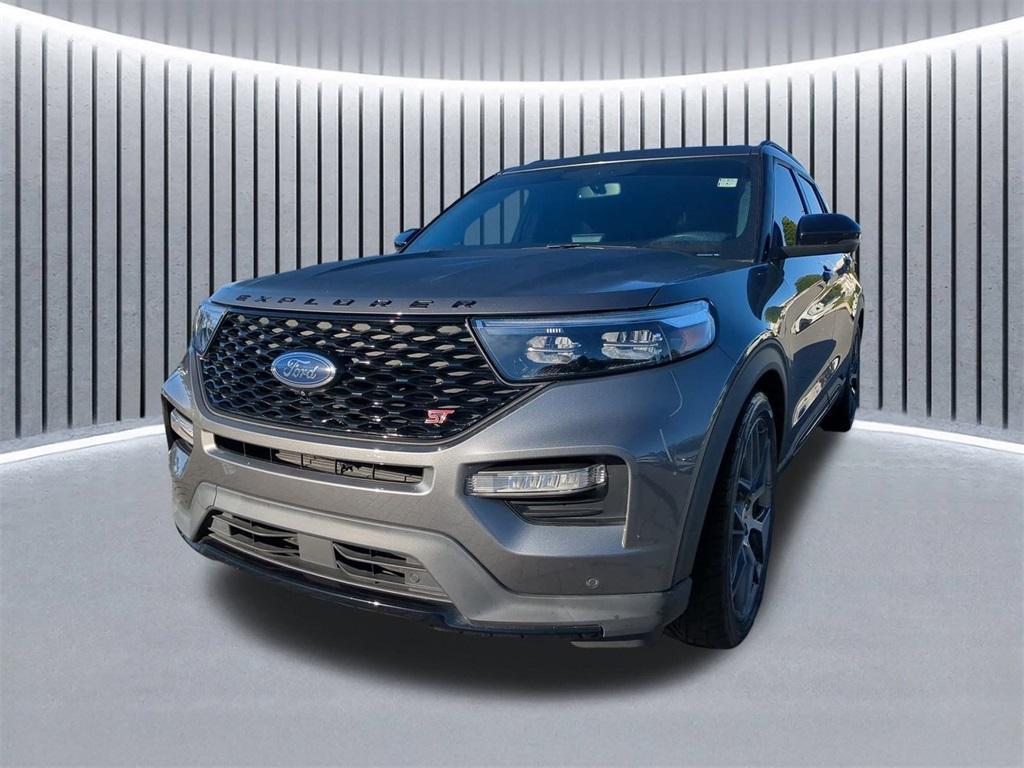 used 2022 Ford Explorer car, priced at $37,342
