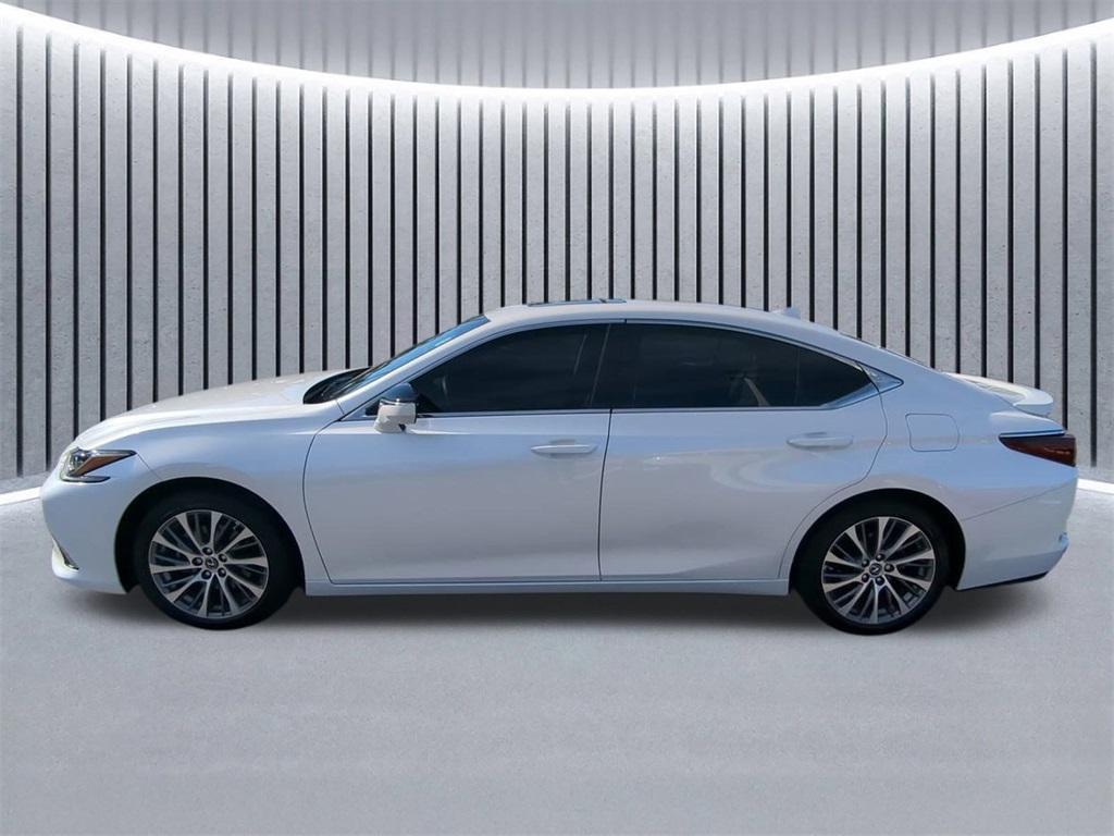 used 2021 Lexus ES 350 car, priced at $34,651