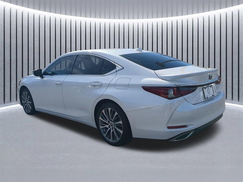 used 2021 Lexus ES 350 car, priced at $34,651
