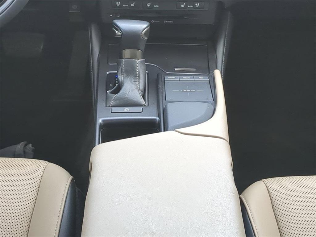 used 2021 Lexus ES 350 car, priced at $34,651