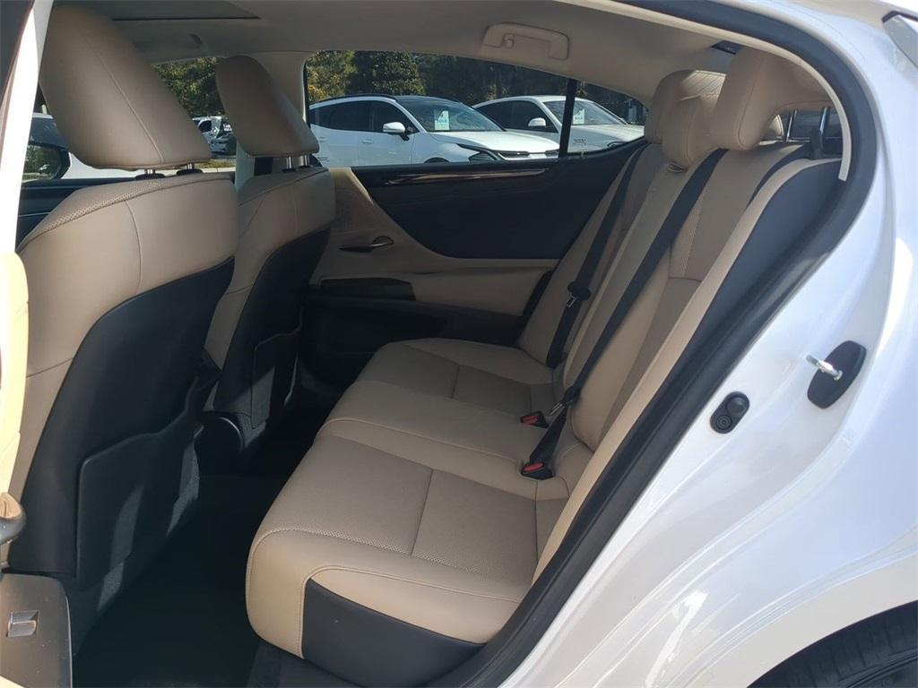 used 2021 Lexus ES 350 car, priced at $34,651