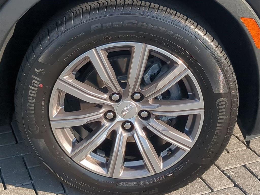 used 2022 Cadillac XT4 car, priced at $27,891