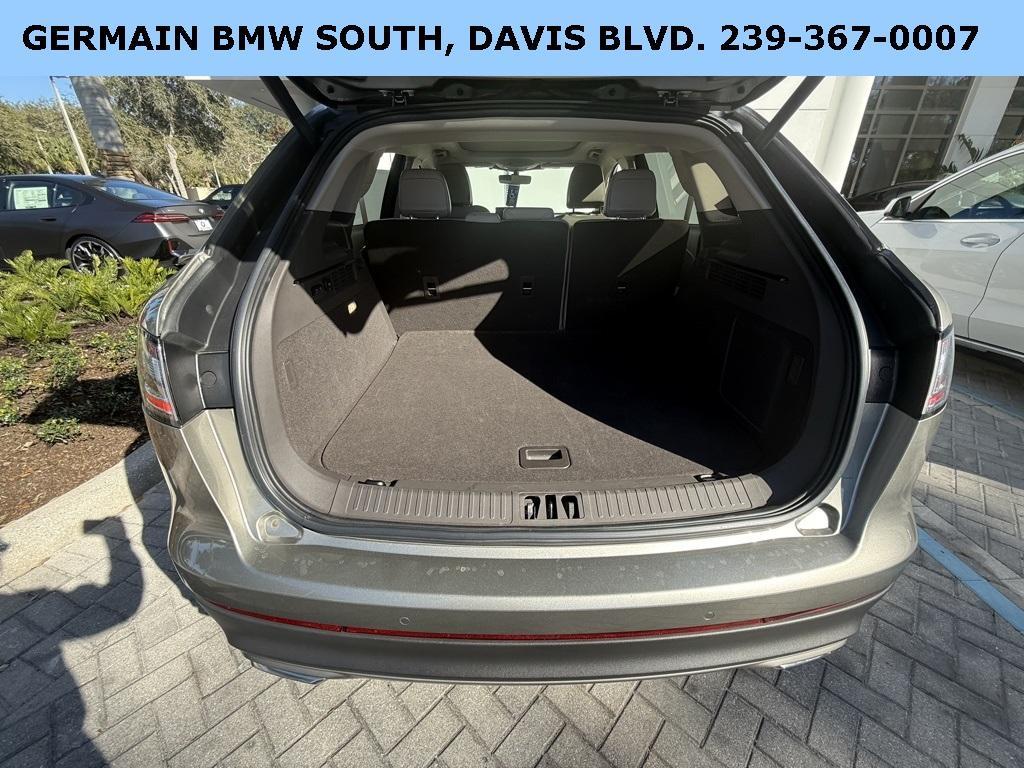 used 2023 Lincoln Nautilus car, priced at $38,999