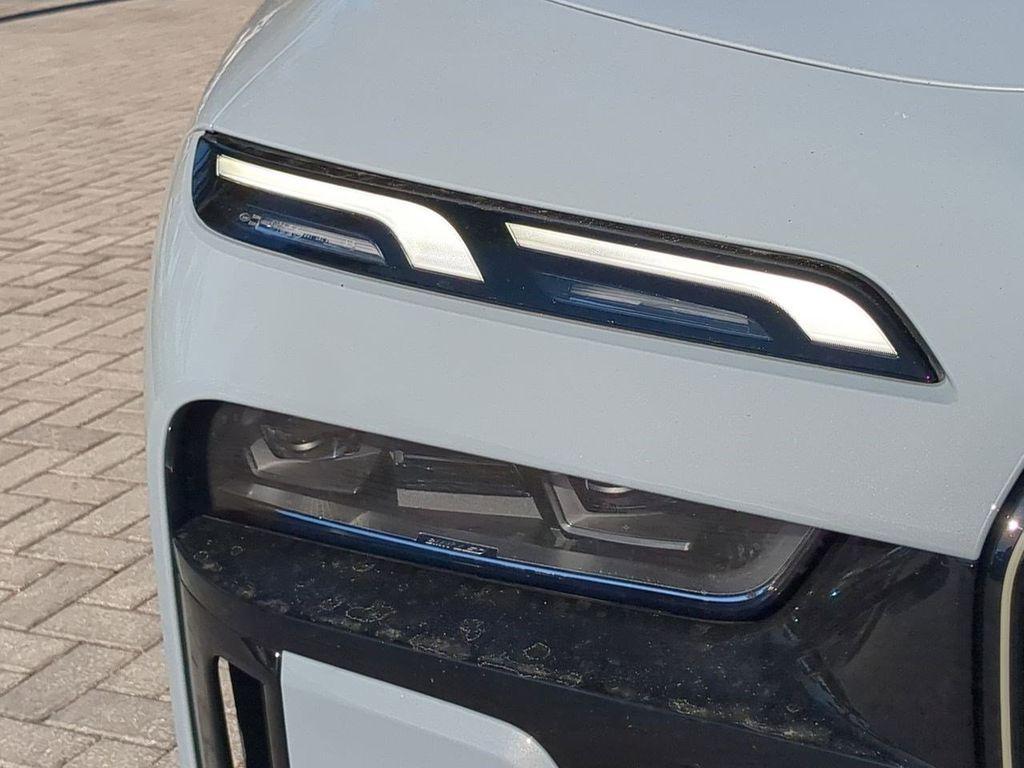 new 2026 BMW 760 car, priced at $130,335