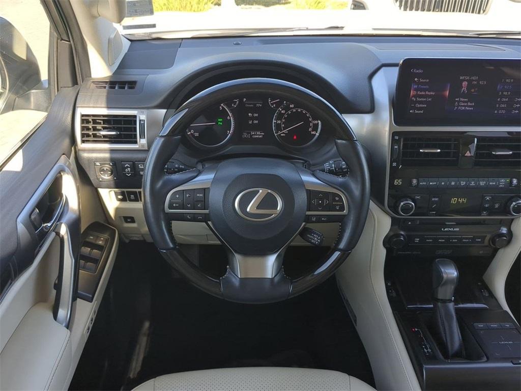 used 2022 Lexus GX 460 car, priced at $53,981