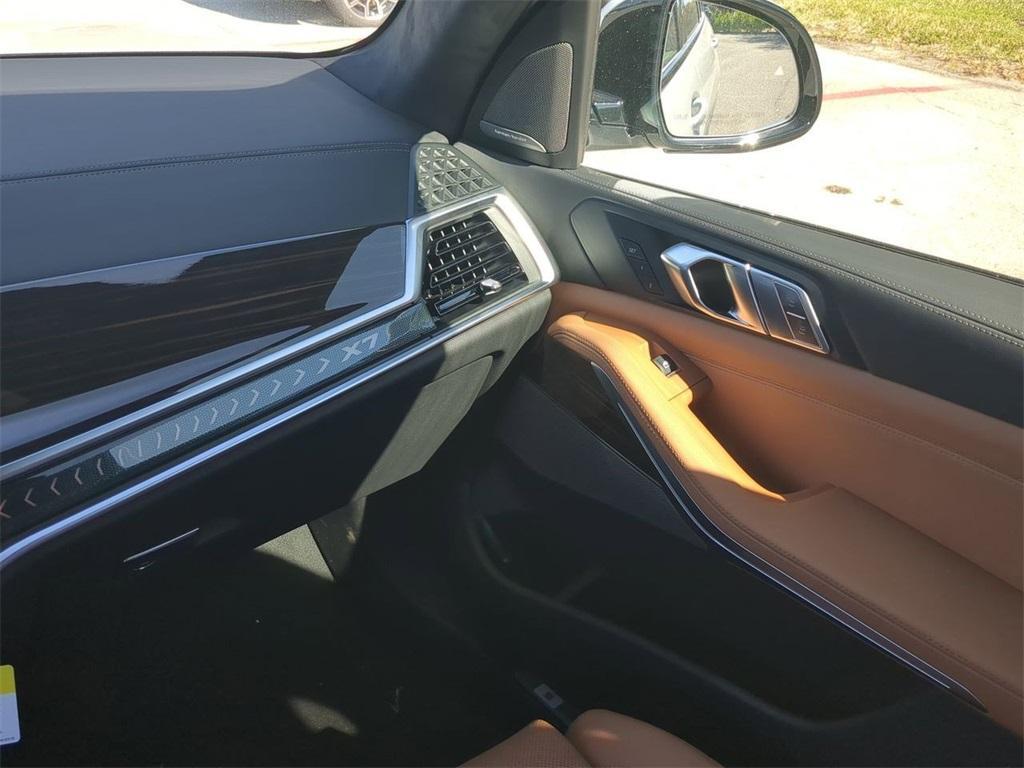 new 2026 BMW X7 car, priced at $98,515