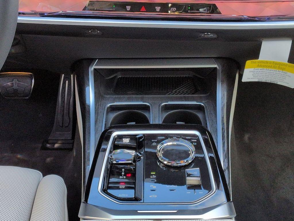 new 2026 BMW 760 car, priced at $132,400