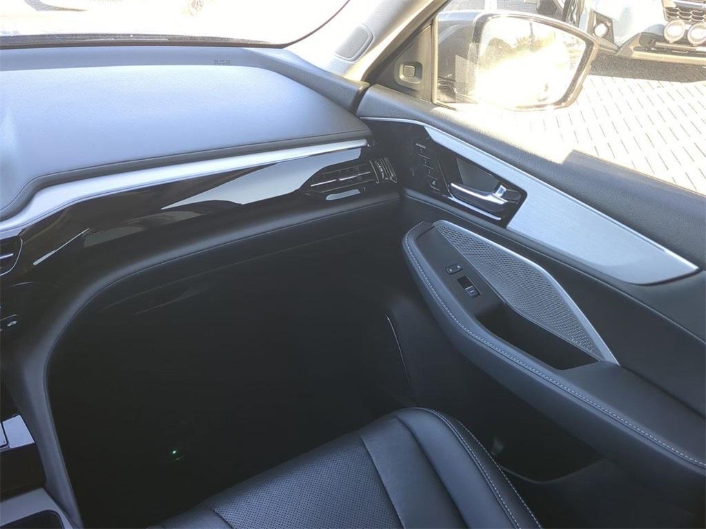 used 2023 Acura MDX car, priced at $39,399