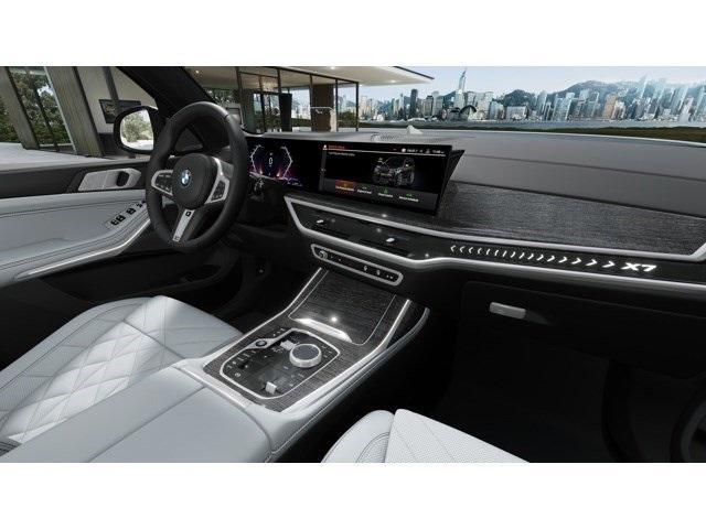 new 2026 BMW X7 car, priced at $104,270