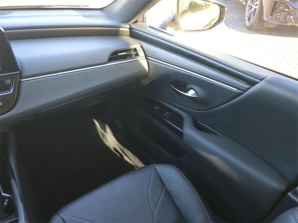 used 2024 Lexus ES 350 car, priced at $43,732