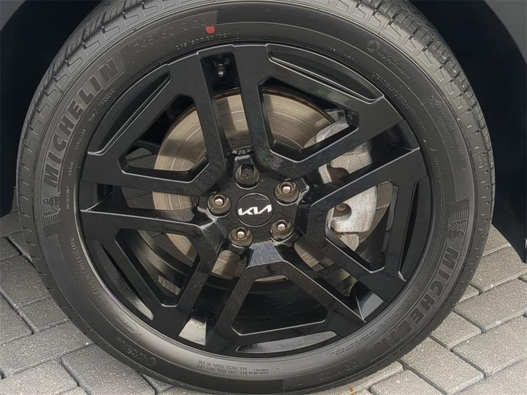 used 2024 Kia Telluride car, priced at $39,991