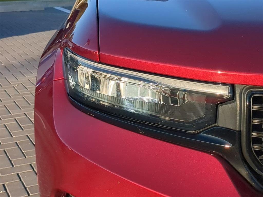 used 2023 Jeep Grand Cherokee car, priced at $29,220