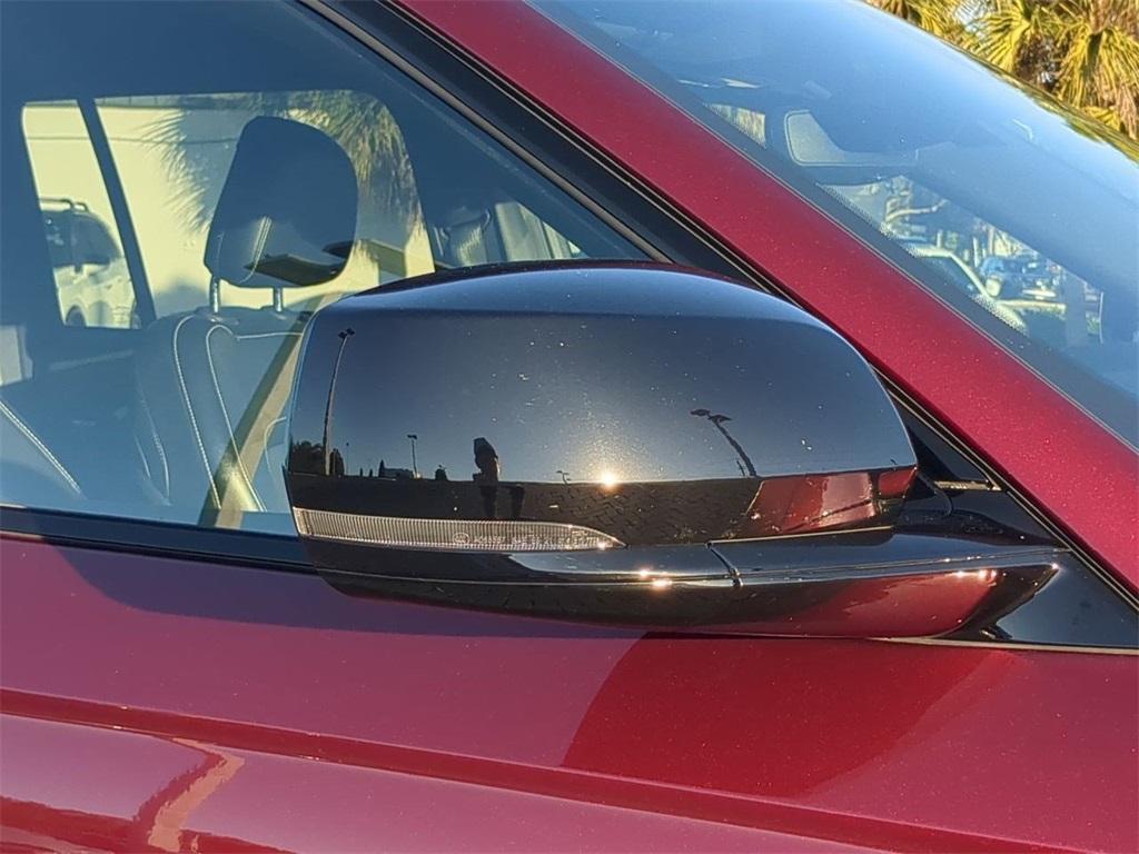 used 2023 Jeep Grand Cherokee car, priced at $29,220