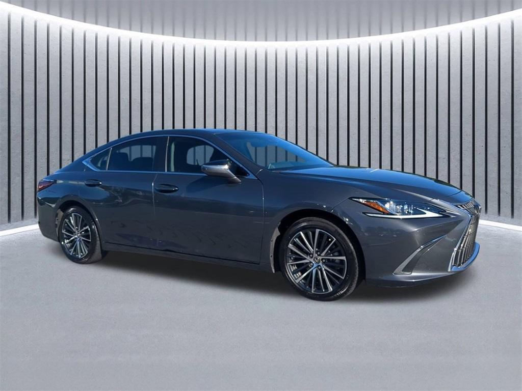 used 2022 Lexus ES 350 car, priced at $35,741