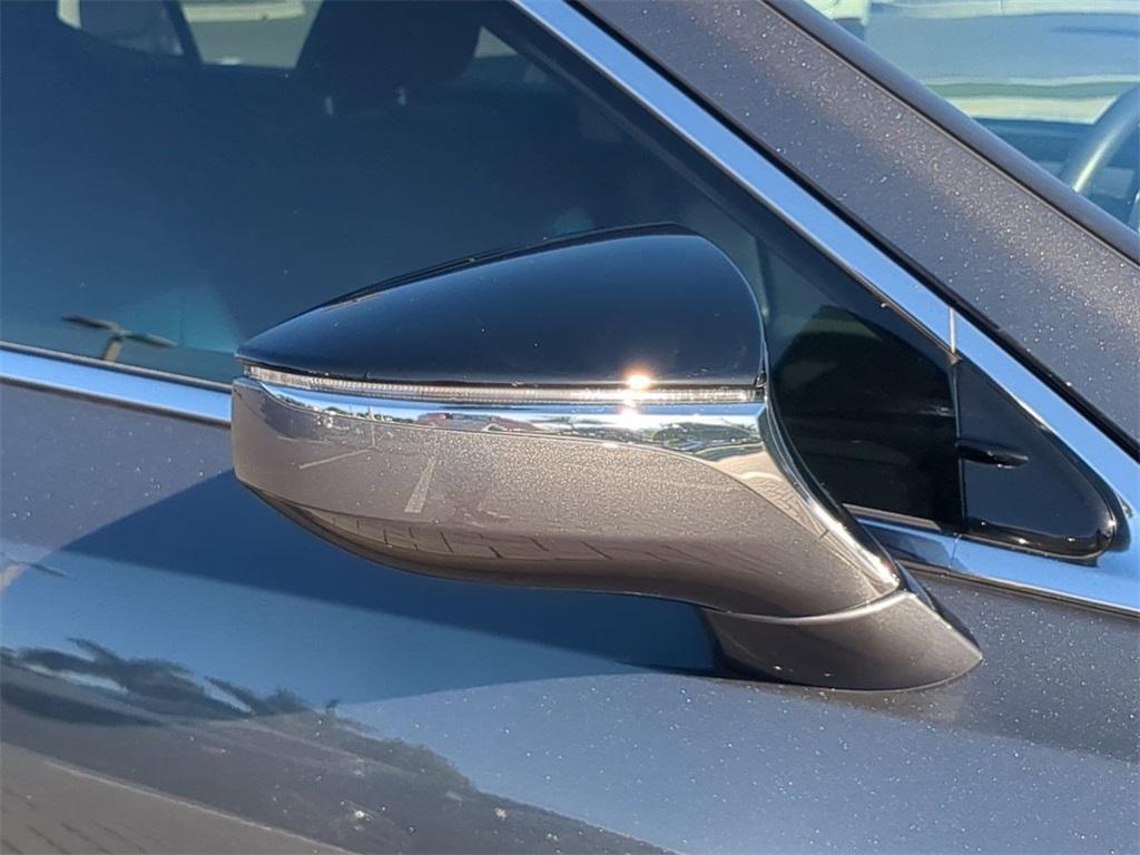 used 2022 Lexus ES 350 car, priced at $35,741