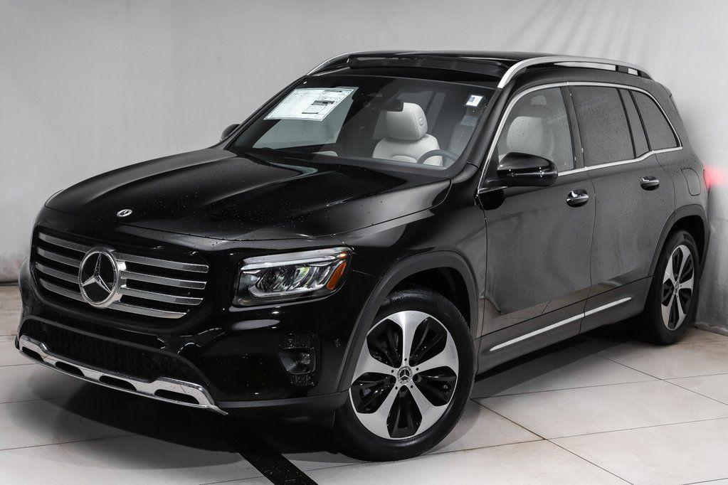 new 2026 Mercedes-Benz GLB 250 car, priced at $52,485