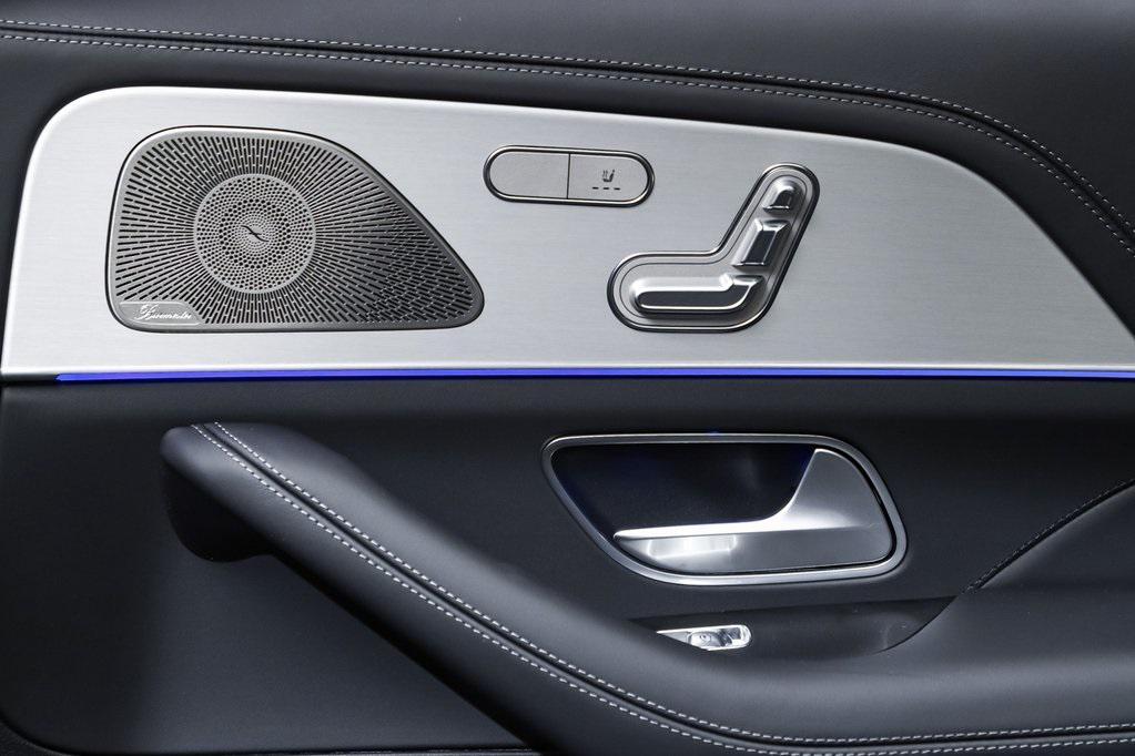 new 2025 Mercedes-Benz AMG GLS 63 car, priced at $152,535