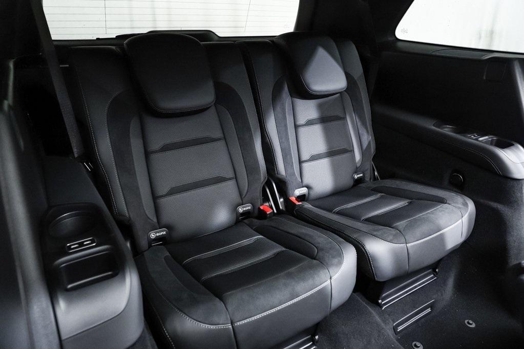 new 2025 Mercedes-Benz AMG GLS 63 car, priced at $152,535