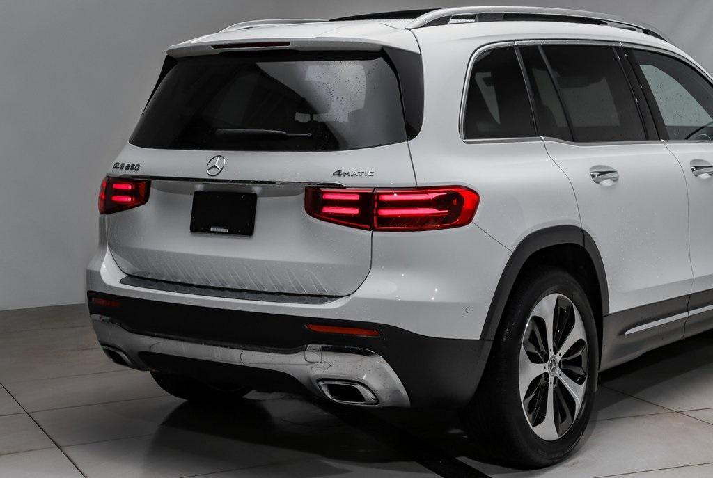 new 2026 Mercedes-Benz GLB 250 car, priced at $48,587