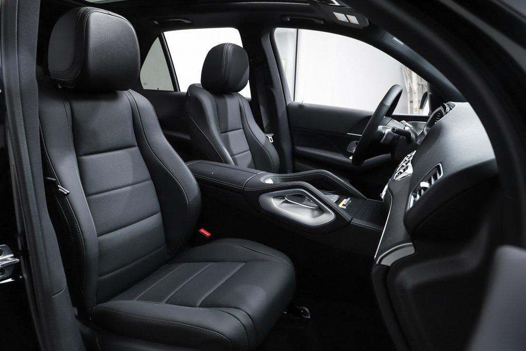 new 2026 Mercedes-Benz GLE 450 car, priced at $84,493