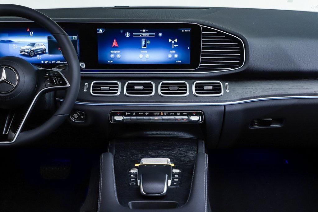 new 2026 Mercedes-Benz GLE 450 car, priced at $84,493