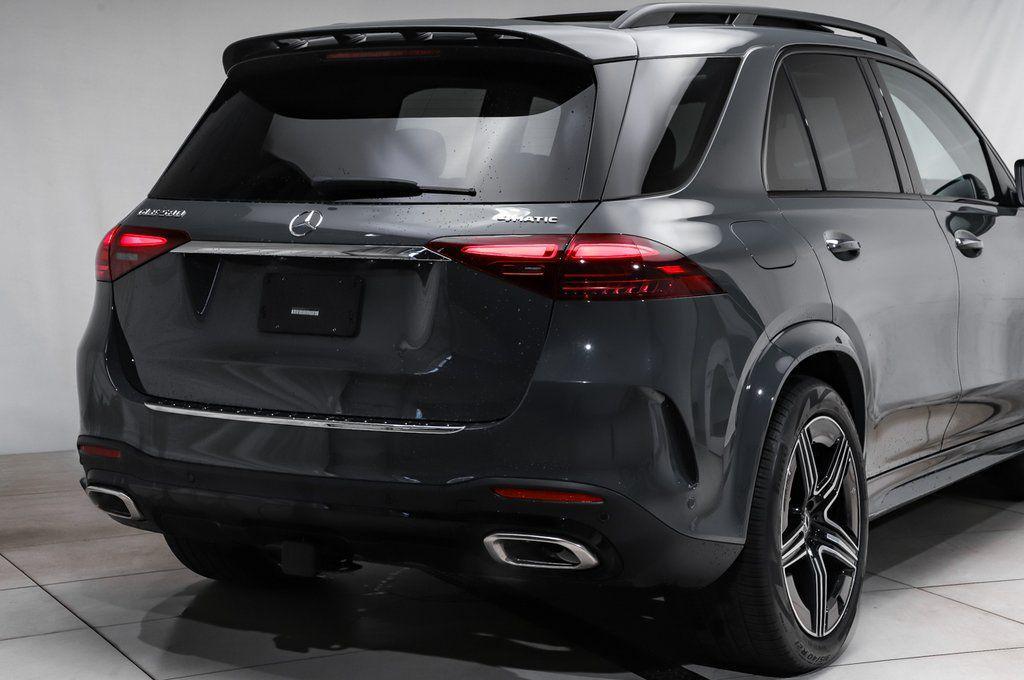 new 2025 Mercedes-Benz GLE 580 car, priced at $89,759