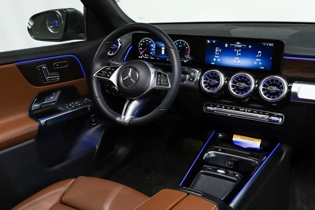 new 2026 Mercedes-Benz GLB 250 car, priced at $49,485