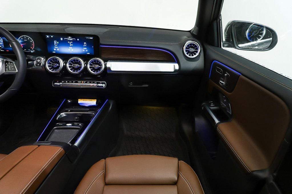 new 2026 Mercedes-Benz GLB 250 car, priced at $49,485