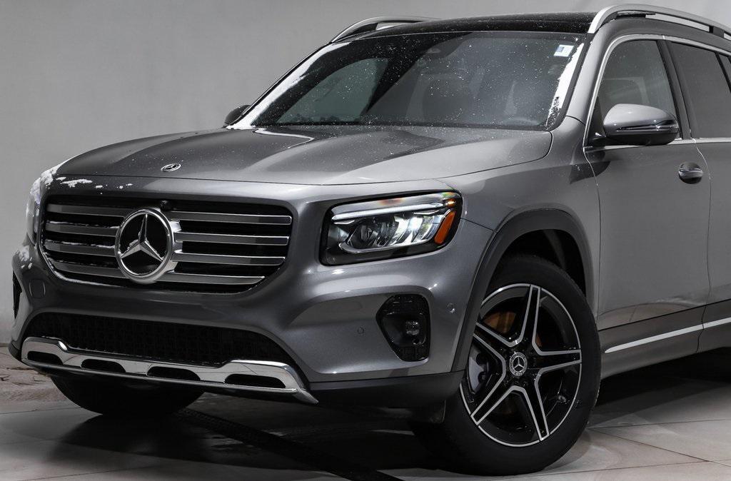 new 2026 Mercedes-Benz GLB 250 car, priced at $49,485