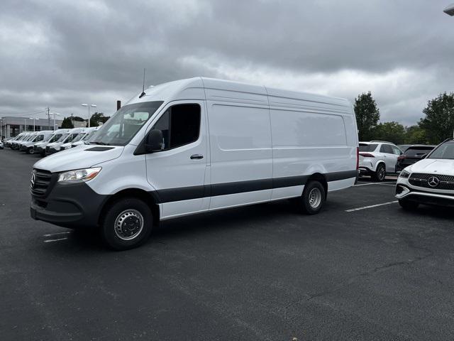 new 2025 Mercedes-Benz Sprinter 3500 car, priced at $57,839