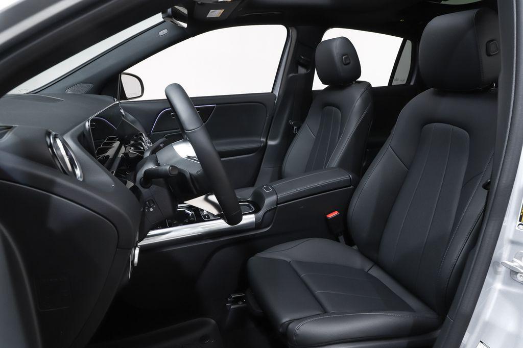 new 2026 Mercedes-Benz GLA 250 car, priced at $46,952