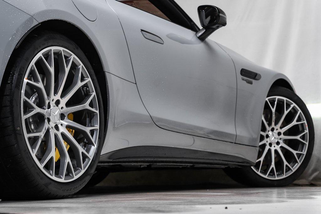 new 2026 Mercedes-Benz AMG SL 55 car, priced at $171,510