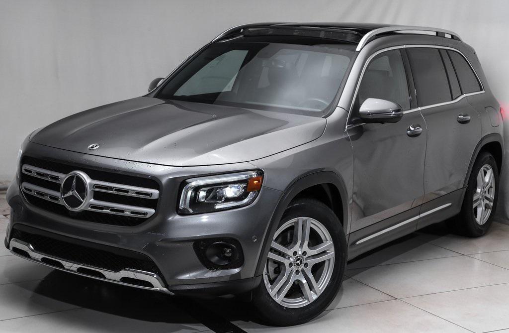 used 2022 Mercedes-Benz GLB 250 car, priced at $29,888