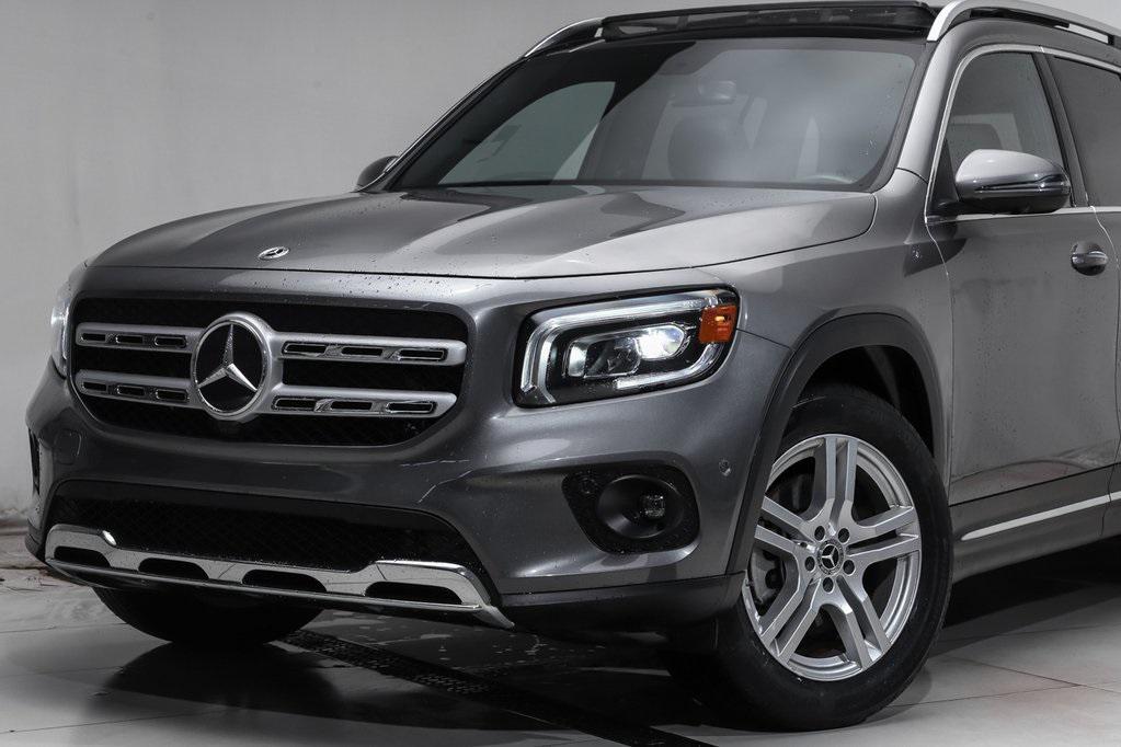 used 2022 Mercedes-Benz GLB 250 car, priced at $29,888