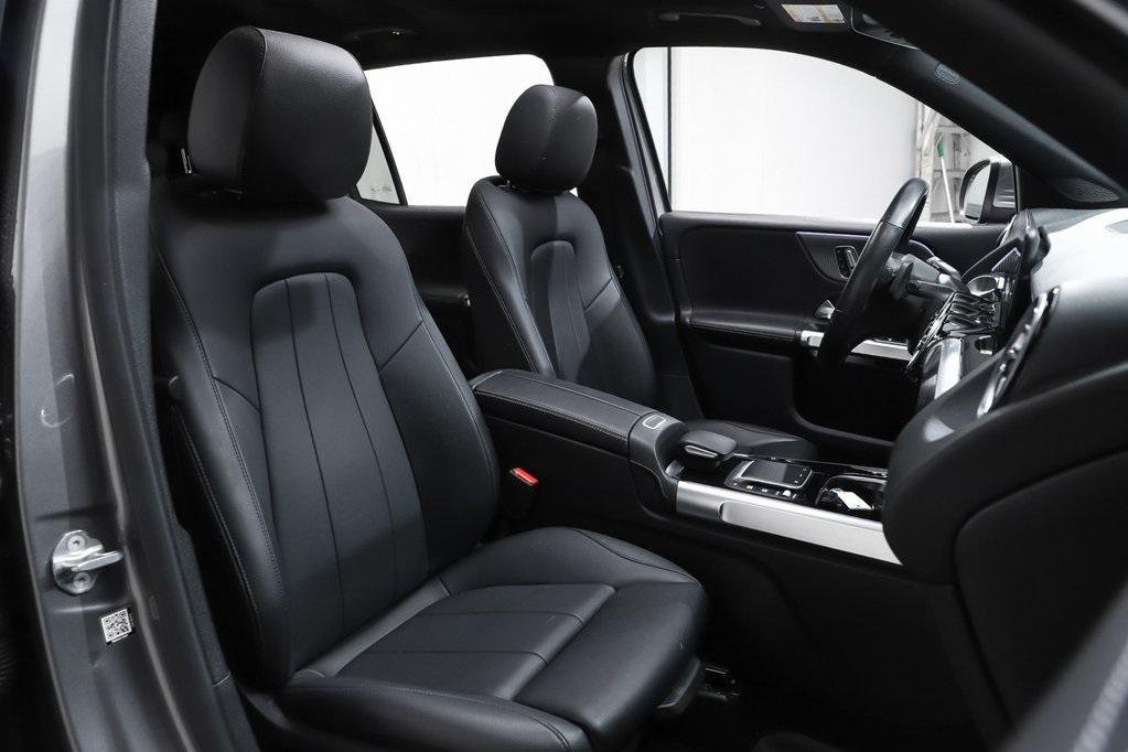 used 2022 Mercedes-Benz GLB 250 car, priced at $29,888