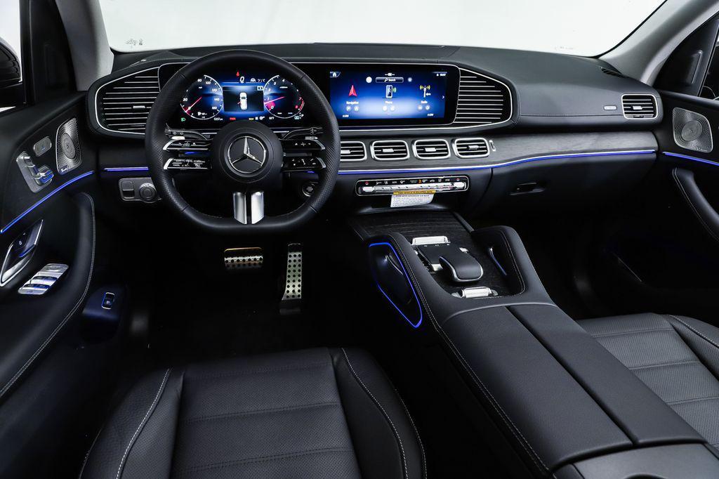 new 2026 Mercedes-Benz GLS 450 car, priced at $101,630