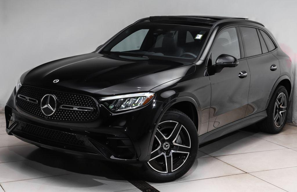 new 2026 Mercedes-Benz GLC 300 car, priced at $55,892