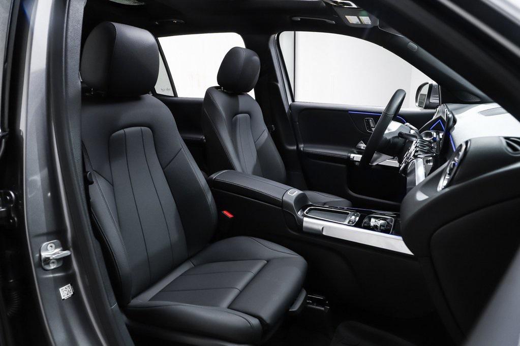 new 2026 Mercedes-Benz GLB 250 car, priced at $48,975