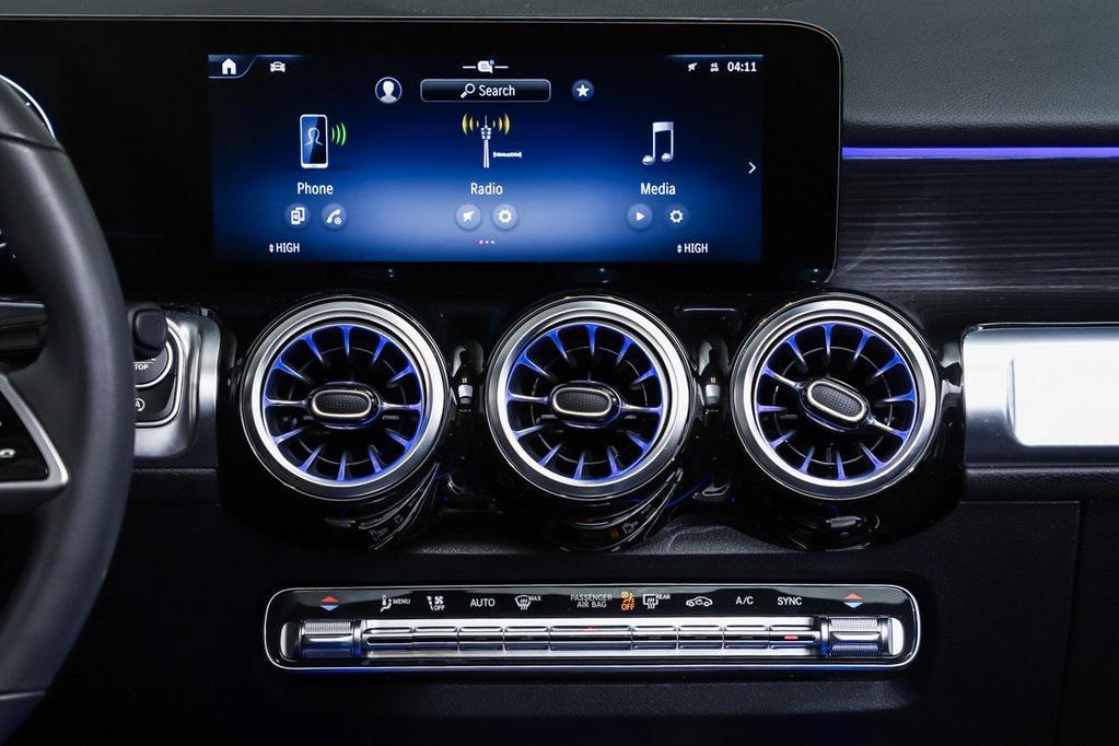 new 2026 Mercedes-Benz GLB 250 car, priced at $48,975