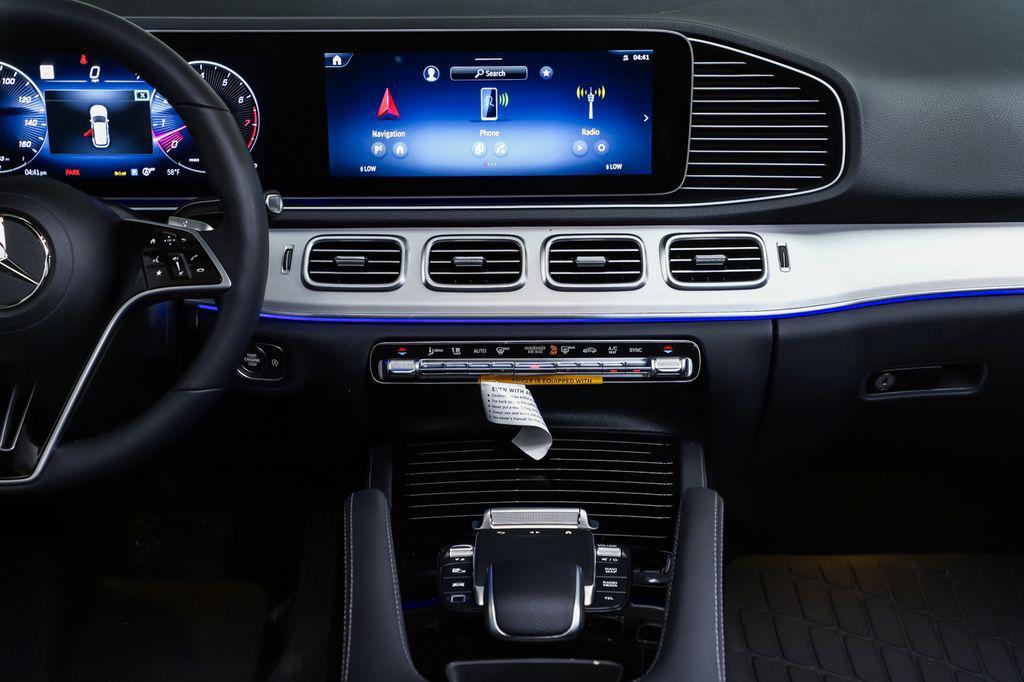 new 2026 Mercedes-Benz GLE 450 car, priced at $76,047