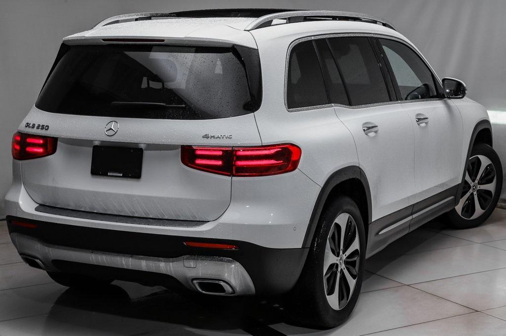 new 2026 Mercedes-Benz GLB 250 car, priced at $47,575