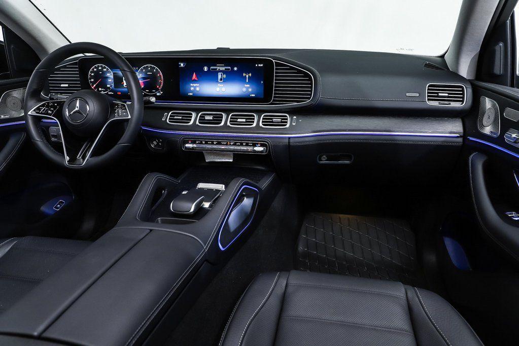 new 2026 Mercedes-Benz GLE 450 car, priced at $85,908
