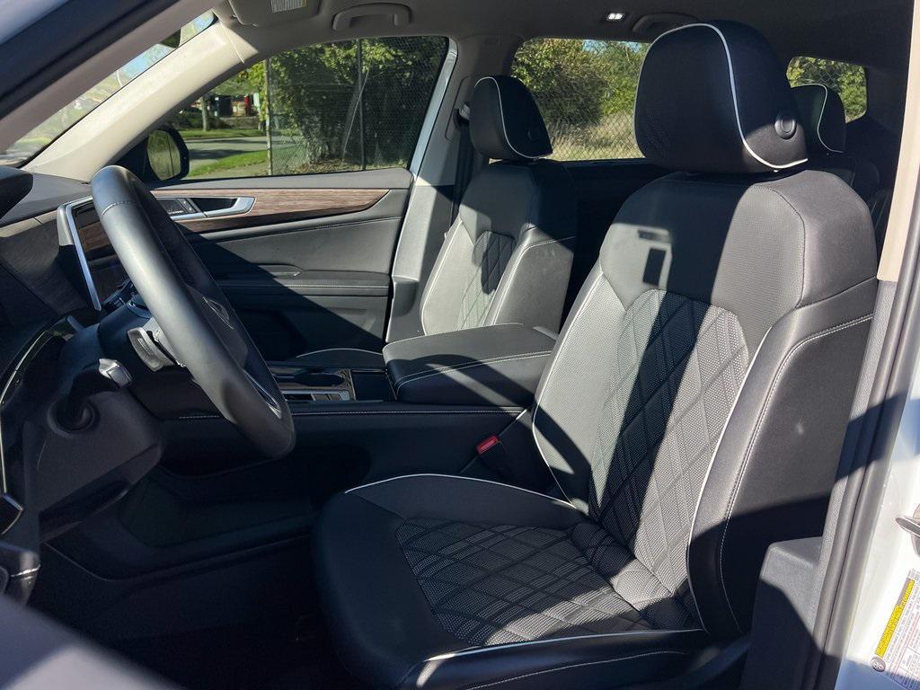 used 2025 Volkswagen Atlas car, priced at $42,888