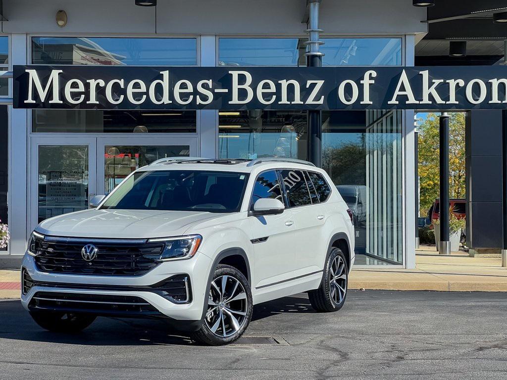 used 2025 Volkswagen Atlas car, priced at $42,888