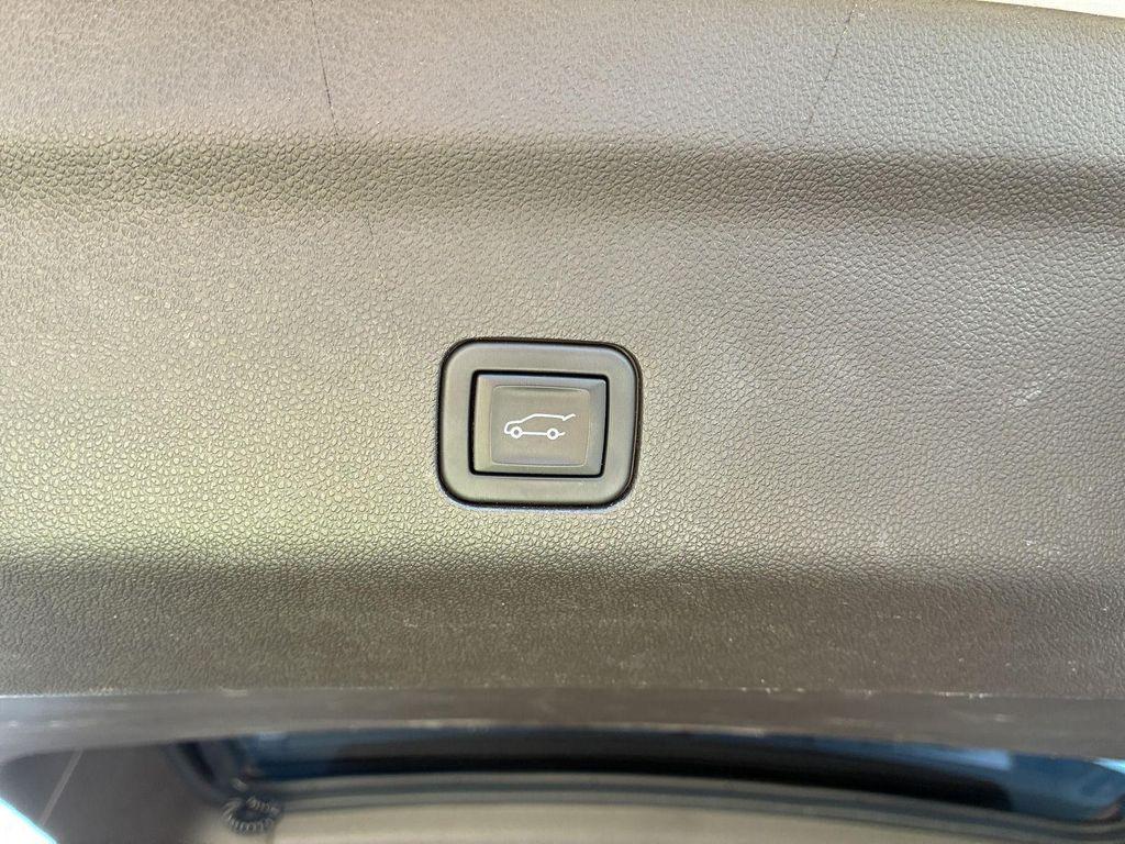 used 2023 Cadillac Escalade car, priced at $68,677