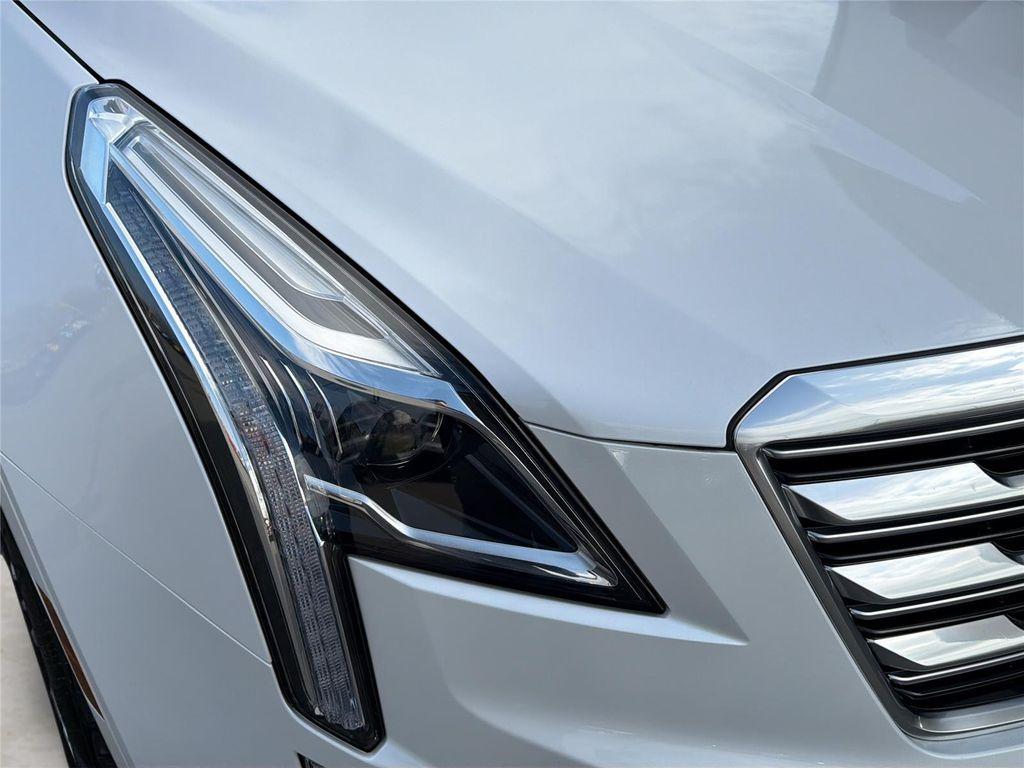 used 2017 Cadillac XT5 car, priced at $21,897