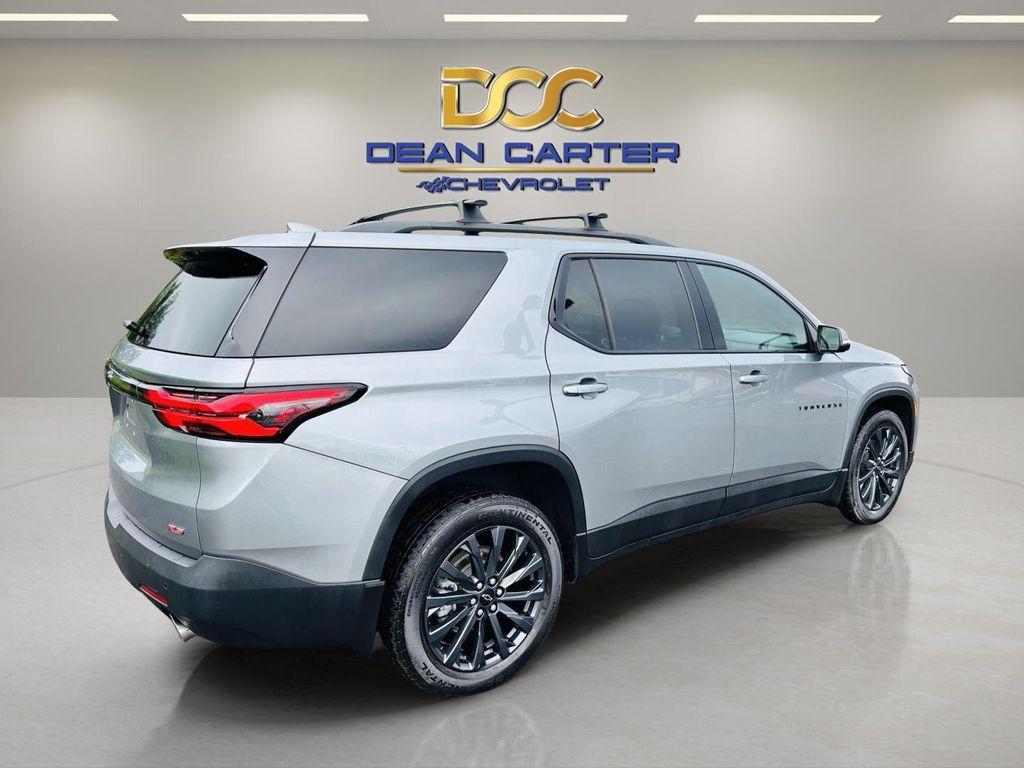 used 2023 Chevrolet Traverse car, priced at $31,899